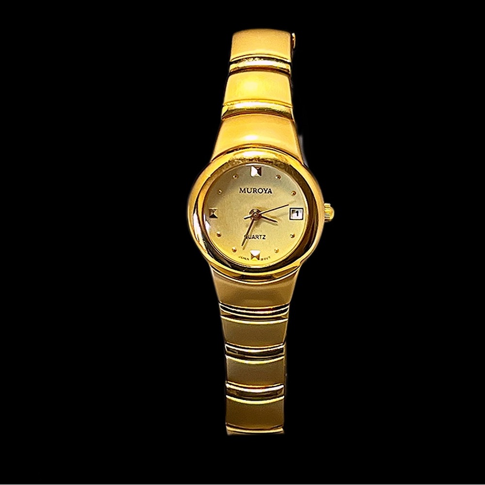 Muroya Ladies Watch Gold Toned Never Worn In Box Instructions 7/8 In. Bezel